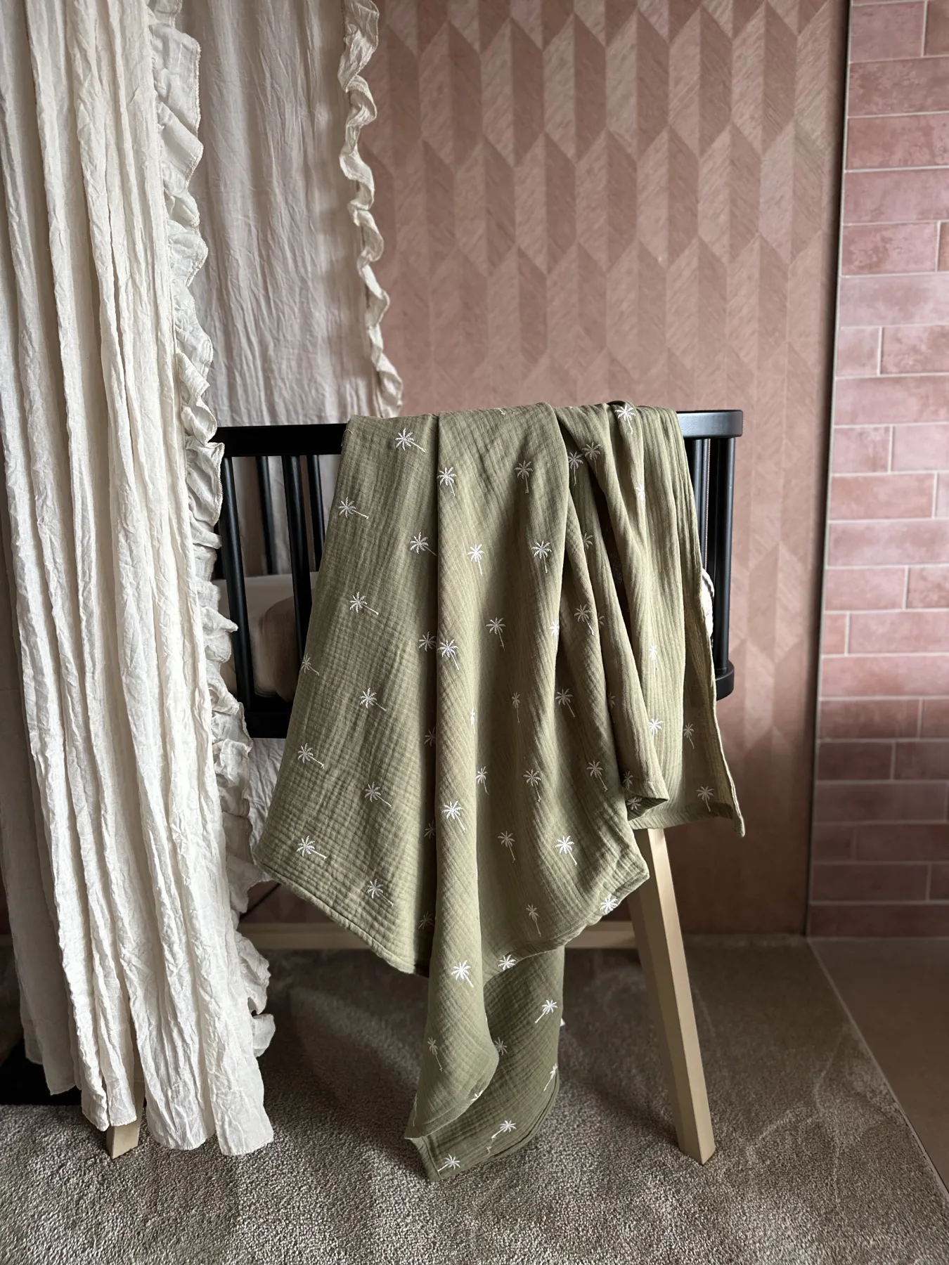 Hydrofiele doek maat L - Olijf groen palmboom